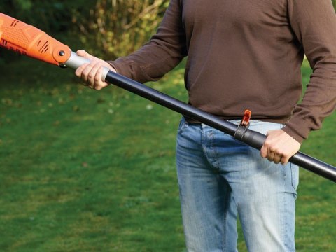 Pilarka łańcuchowa do cięcia gałęzi Black&Decker PS7525-QS Pilarka łańcuchowa do cięcia gałęzi Black&Decker PS7525-QS