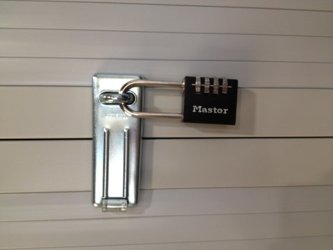 Kłódka z szyfrem długa MasterLock 7640EURDBLKLH Kłódka z szyfrem długa MasterLock 7640EURDBLKLH