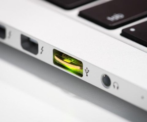 Yubico YubiKey 5 nano Yubico YubiKey 5 nano