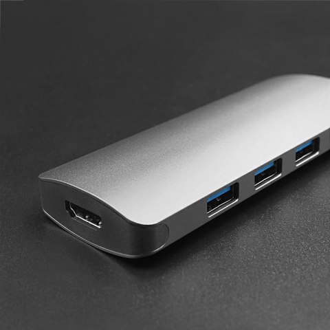 Qoltec Adapter USB 3.1 C męski / 3x USB 3.0 żeńskie | USB typ C żeński |HDMI żeńskie Qoltec Adapter USB 3.1 C męski / 3x USB 3.0 żeńskie | USB typ C żeński |HDMI żeńskie