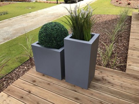 DESIGNERSKA DONICA MONUMO TOWER POT BIAŁA