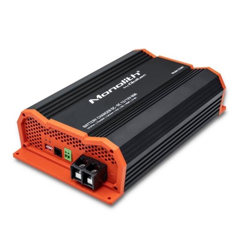 Ładowarka DC-DC Qoltec Monolith do dodatkowego akumulatora LiFePO4 AGM GEL 12V-12V | 60A | 720W Ładowarka DC-DC Qoltec Monolith do dodatkowego akumulatora LiFePO4 AGM GEL 12V-12V | 60A | 720W