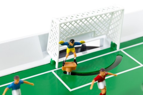 Gra mini stół piłkarzyki na sprężynach 22 zawodników Gra mini stół piłkarzyki na sprężynach 22 zawodników
