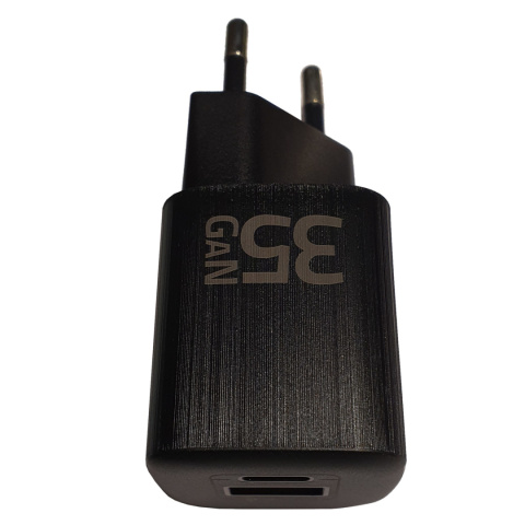 Ładowarka sieciowa Qoltec 35W GaN ULTRA | 5-20V | 2.25-3A | 1 x USB typ C PD | 1 x USB QC 3.0 | Czarna Ładowarka sieciowa Qoltec 35W GaN ULTRA | 5-20V | 2.25-3A | 1 x USB typ C PD | 1 x USB QC 3.0 | Czarna