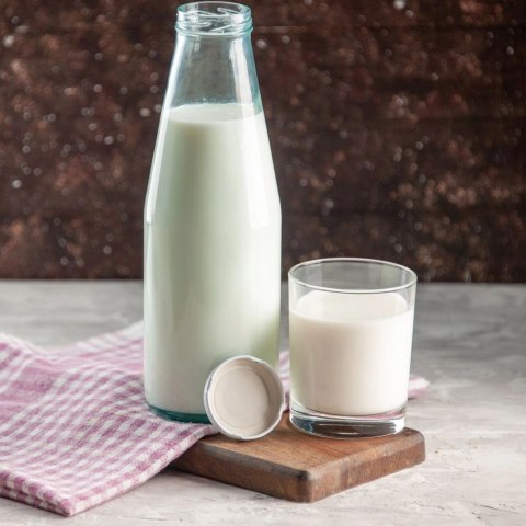 Butelka na mleko szklana 1 l Butelka na mleko szklana 1 l