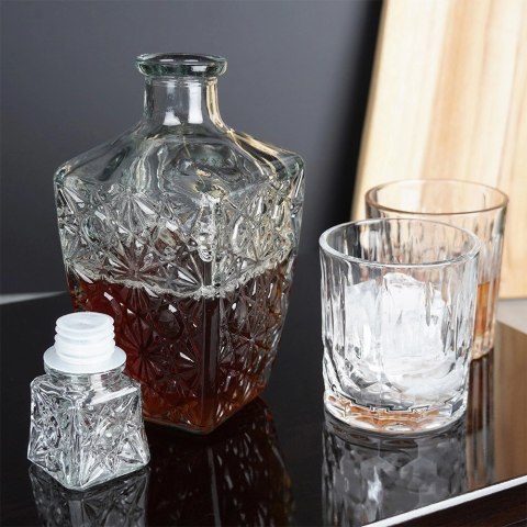 Karafka do whisky szklana 830 ml Karafka do whisky szklana 830 ml
