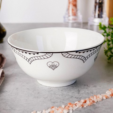 Miseczka porcelanowa MAYA 15,5 cm, 600 ml Miseczka porcelanowa MAYA 15,5 cm, 600 ml